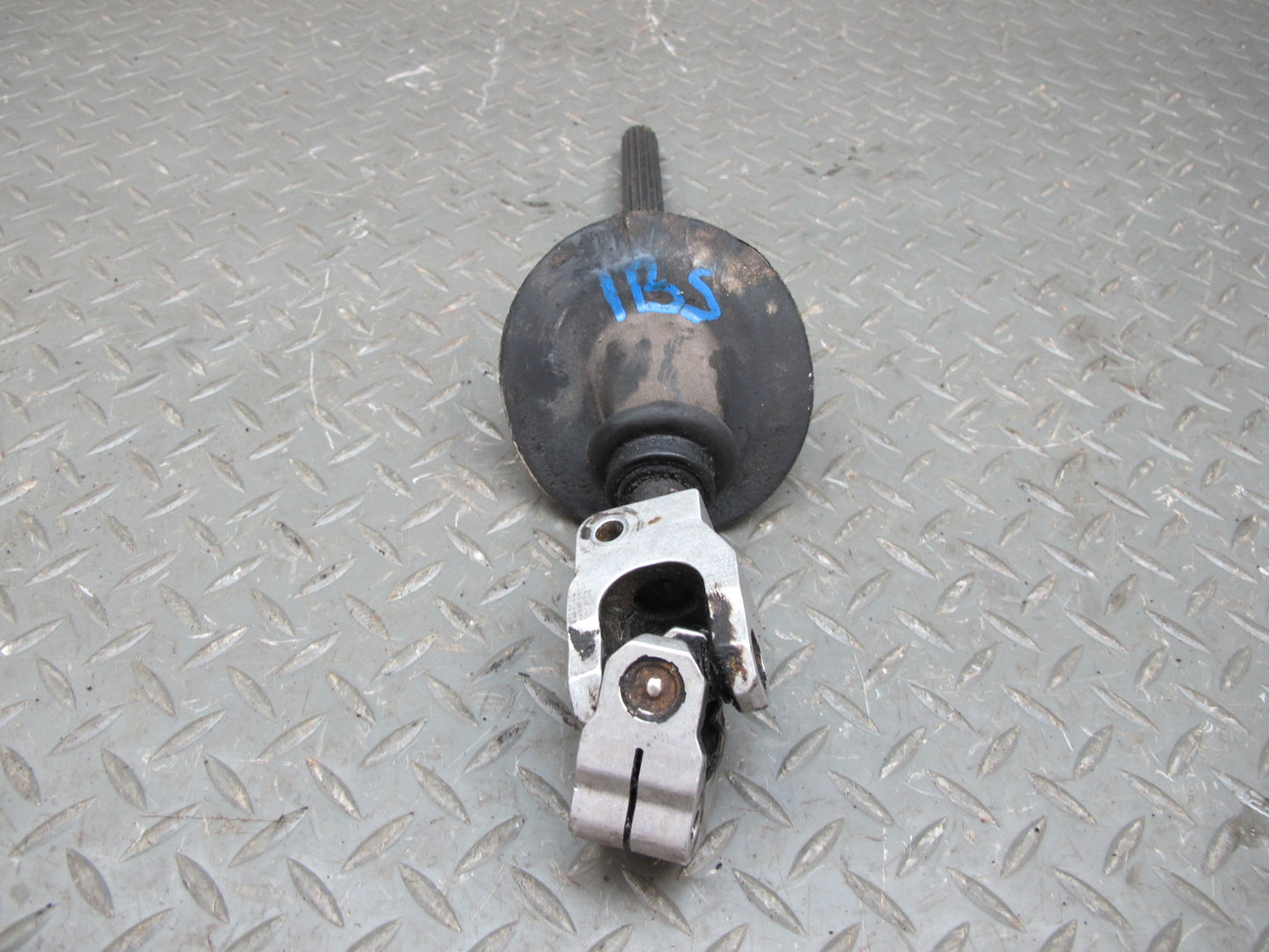 84-89 BMW E24 6-SERIES Steering Column Lower U Joint Linkage Shaft OEM