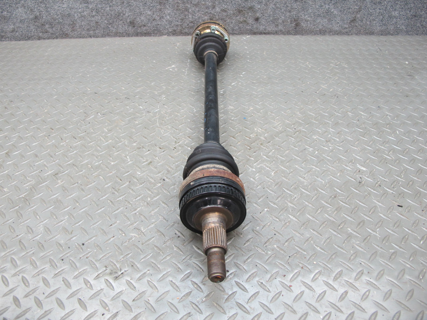 1997-2002 Porsche Boxster 986 M/T Rear Right Suspension Axle Shaft 98633202406