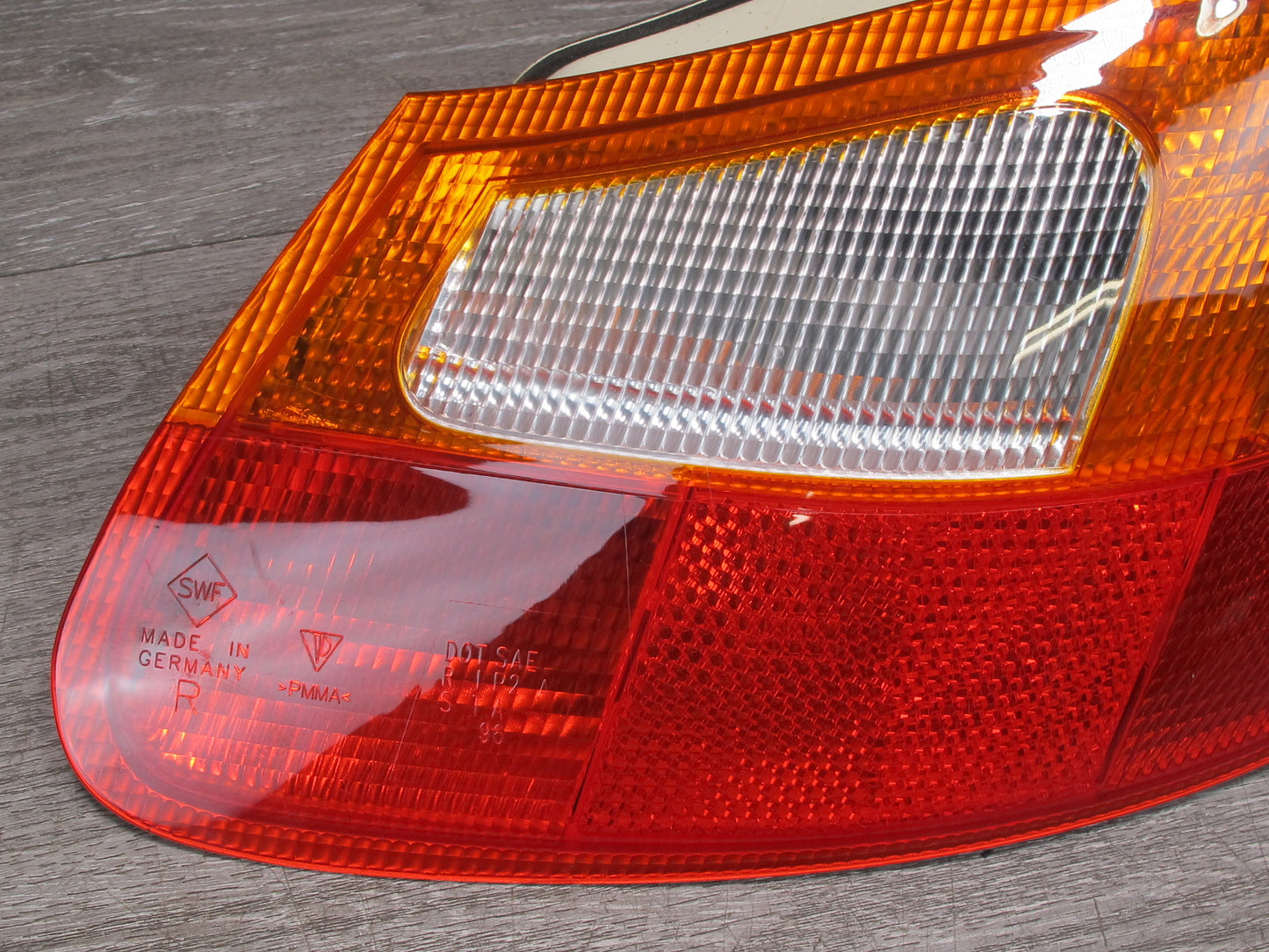 1997-2002 Porsche Boxster 986 Rear Left & Right Side Tail Light Lamp Set of 2