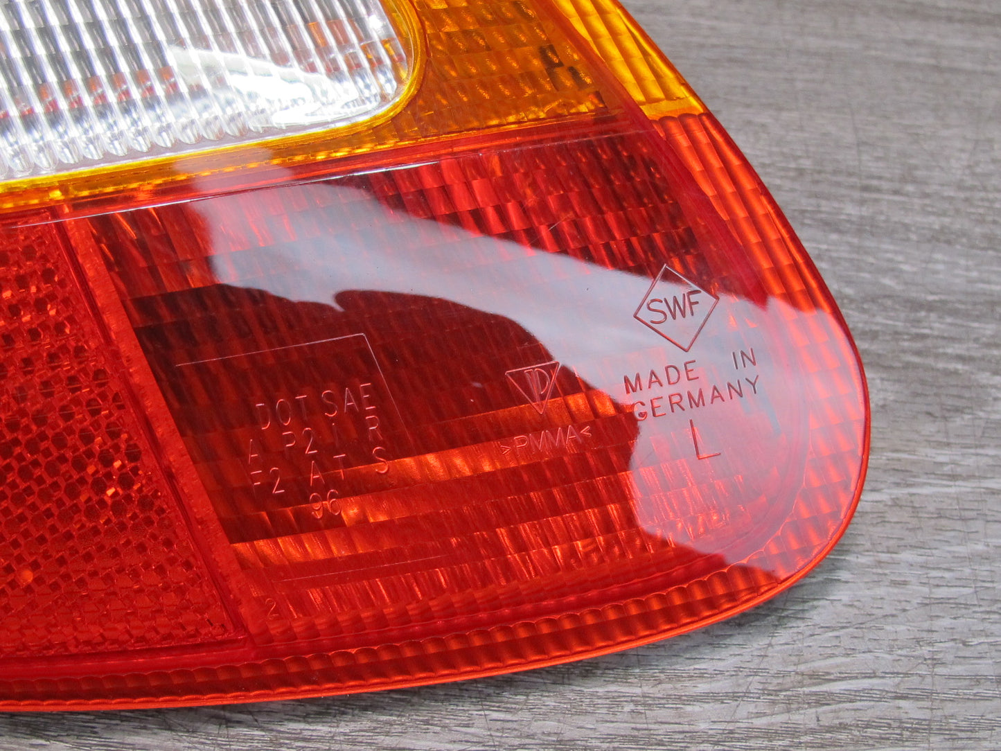 1997-2002 Porsche Boxster 986 Rear Left & Right Side Tail Light Lamp Set of 2