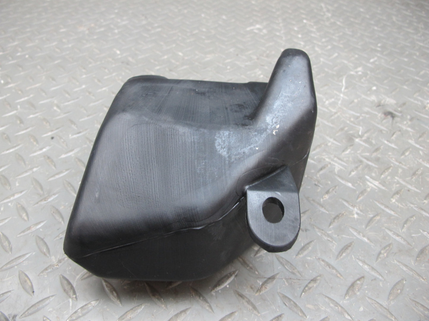 84-89 BMW E24 6-SERIES Concentrated Washer Fluid Container Tank 1371076 OEM