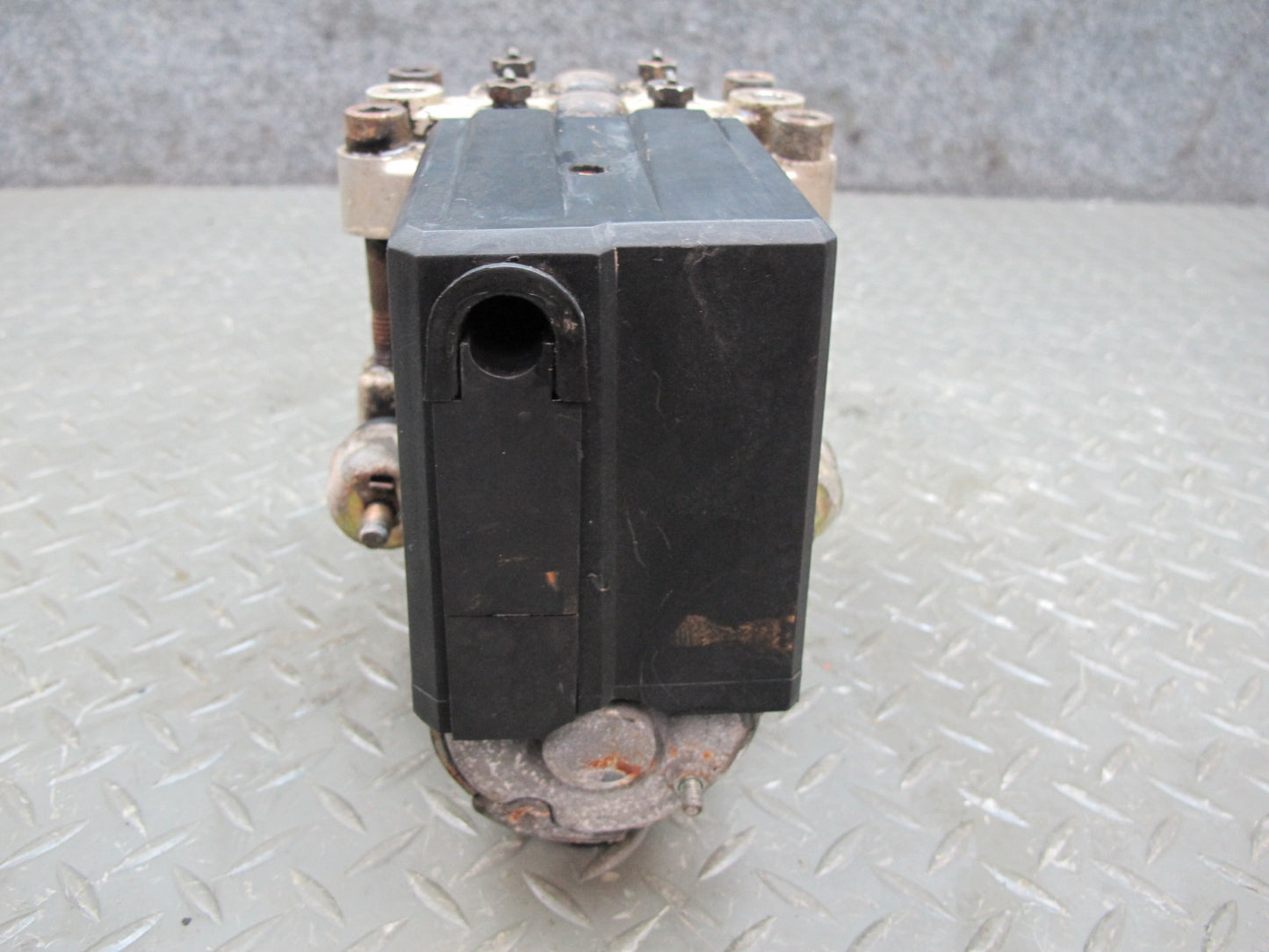 84-89 BMW E24 6-SERIES Anti Lock Brake ABS Pump Module 0265201009 OEM