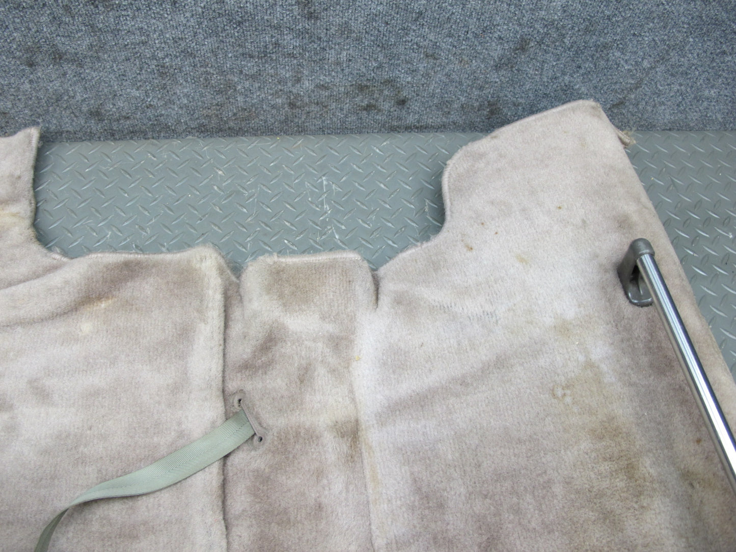 84-86 Nissan 300ZX Z31 2+0 Rear Trunk Floor MAT Liner Carpet Cover TAN OEM