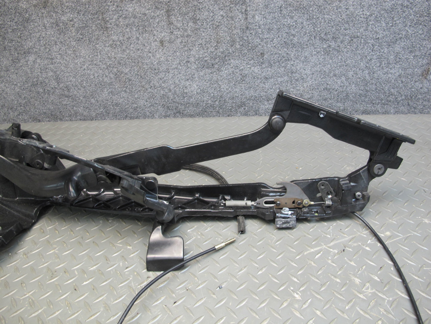 03-08 Mercedes R230 Sl-class Convertible Set of 2 Hard TOP Roof Hinge OEM
