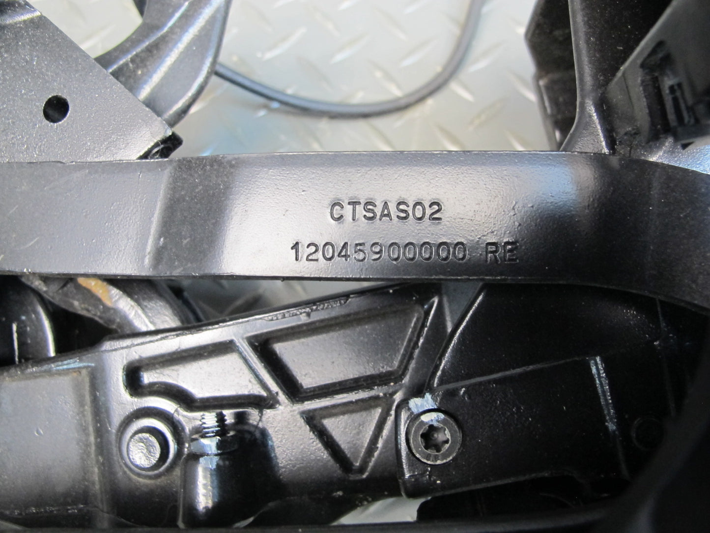 03-08 Mercedes R230 Sl-class Convertible Set of 2 Hard TOP Roof Hinge OEM