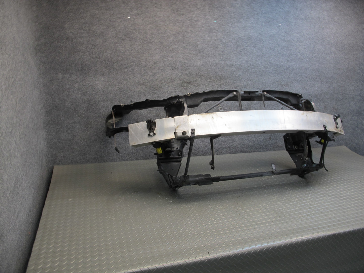 03-06 Mercedes R230 Front Engine Radiator Core Reinforcement Bar Support OEM