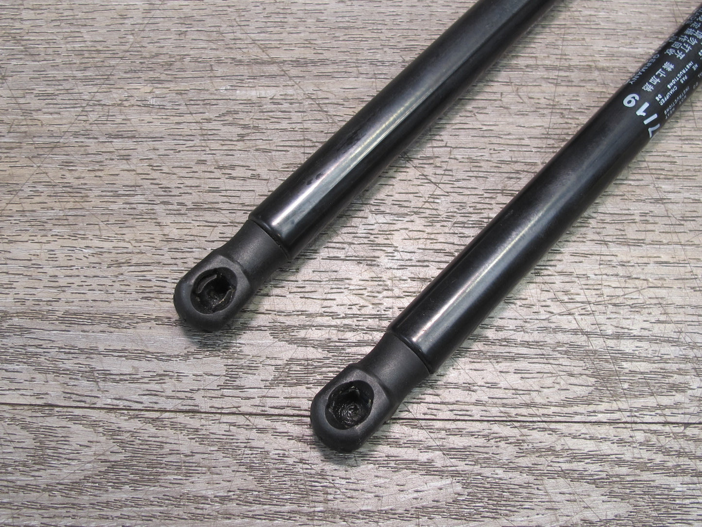 12-16 BMW E89 Z4 Set of 2 Front Left & Right Hood Shock Strut Support OEM