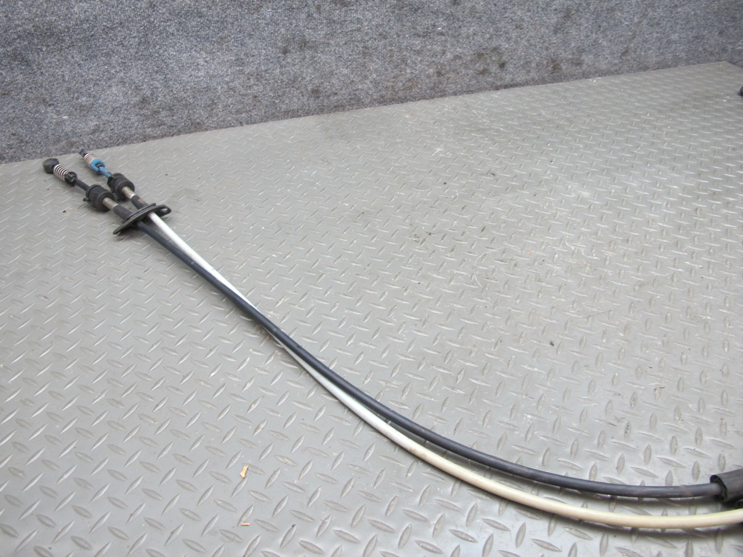 2000-2004 Porsche Boxster 986 5 Speed Manual Transmission Shifter Cable Linkage