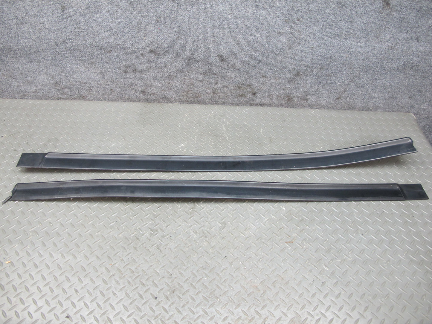 1985 Nissan 300ZX Z31 2+0 10pcs Left Right Door Fender Molding Trim Set OEM