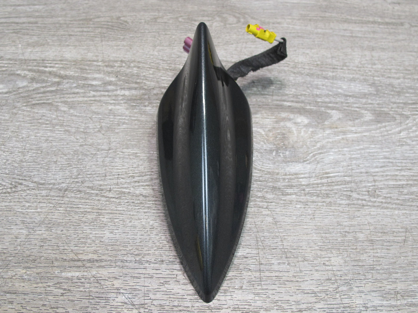 16-18 Chevrolet Camaro Coupe Roof Shark FIN Antenna 23269284 OEM