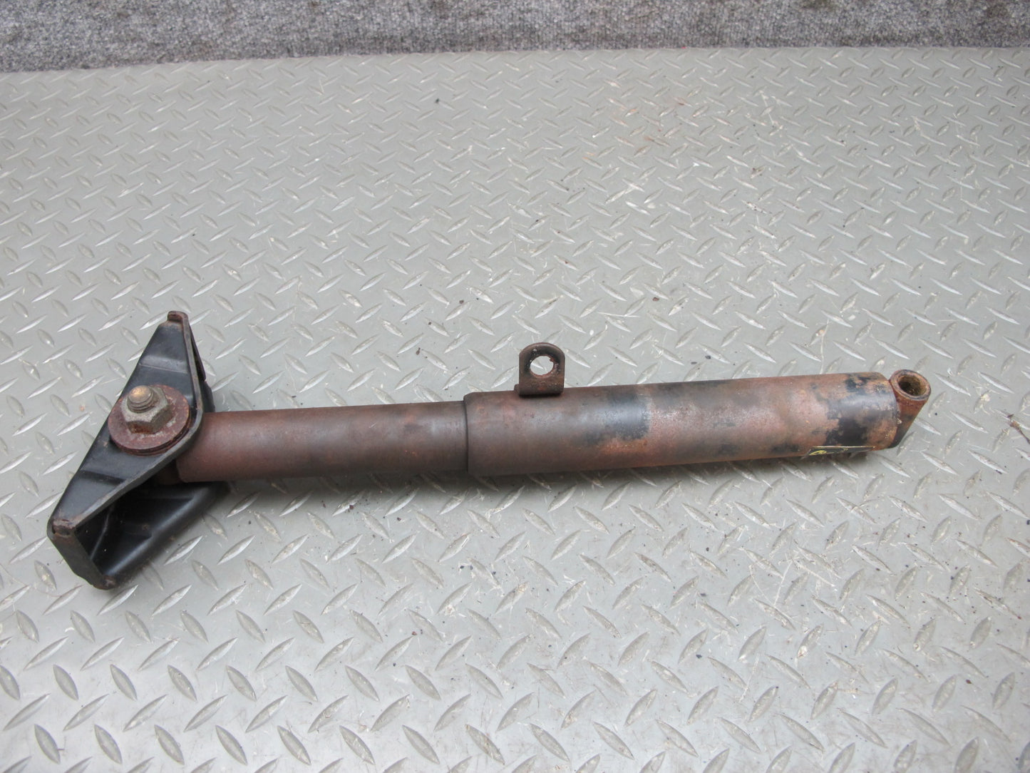 78-87 BMW E24 Set of 2 Front Bumper Left & Right Impact Shock Absorber OEM