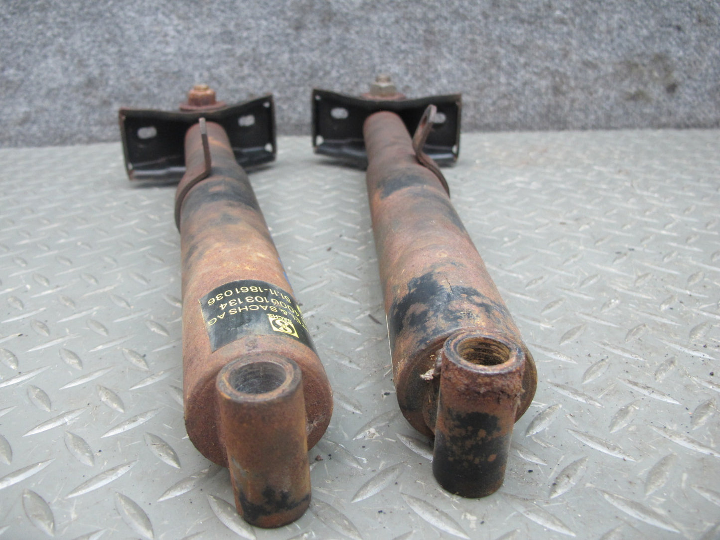78-87 BMW E24 Set of 2 Front Bumper Left & Right Impact Shock Absorber OEM