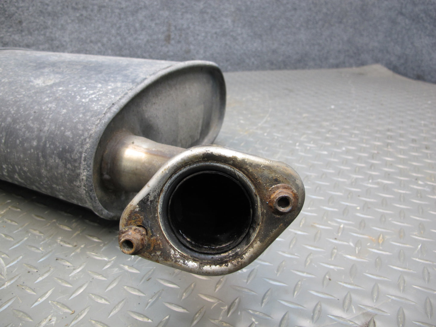 92-98 Lexus UZZ30L SC400 Rear Right Exhaust Muffler OEM