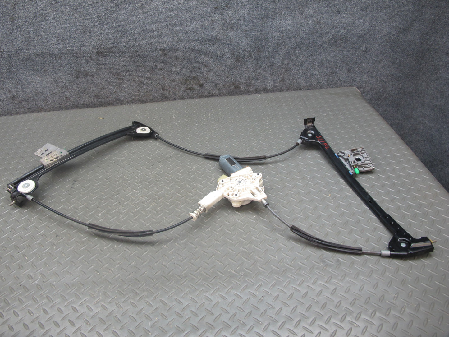 03-08 Mercedes R230 Sl-class Left Door Window Regulator w Motor OEM