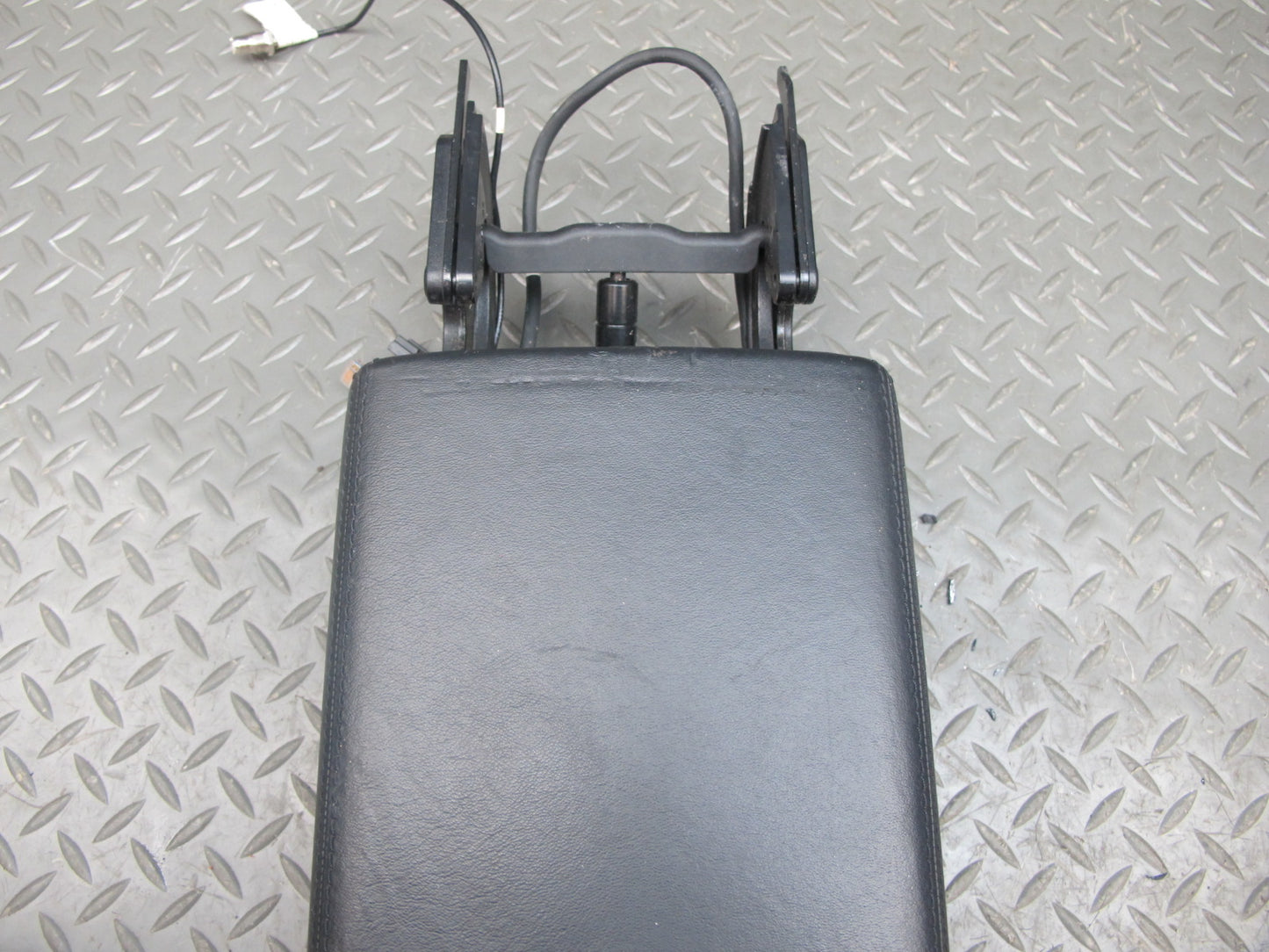 03-06 Mercedes R230 Center Console Leather Armrest Lid Cover w Tray OEM