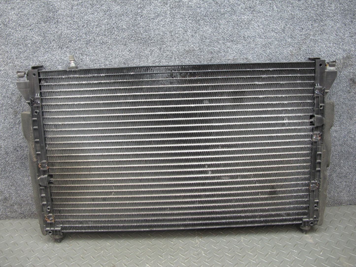 92-93 Lexus UZZ30L SC300 SC400 AC Air Condition Condenser w Line OEM