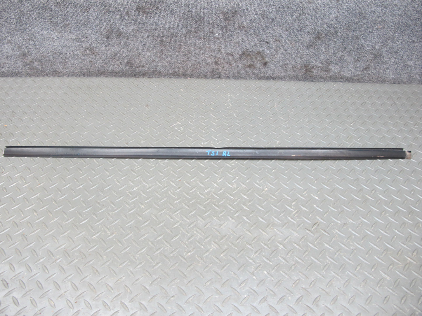 86-92 Toyota Supra MA71 Set of 2 Door Window Weatherstrip Molding OEM