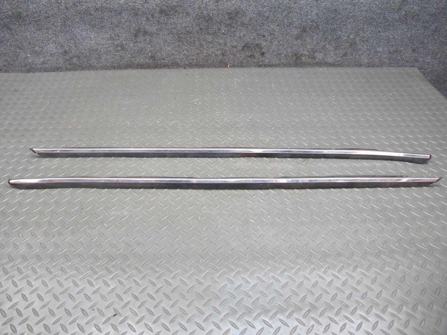 79-83 Datsun Nissan 280ZX 2+2 Door Window Weatherstrip Seal Molding Set OEM