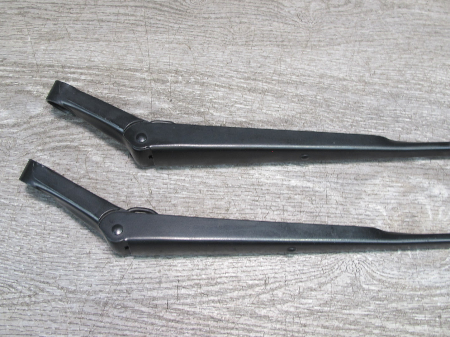 1997-2004 Porsche Boxster 986 Front Left & Right Side Windshield Wiper Arm Set