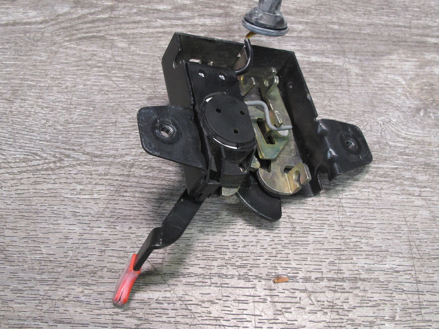 1997-2004 Porsche Boxster 986 Front Hood Lock Latch Actuator Release