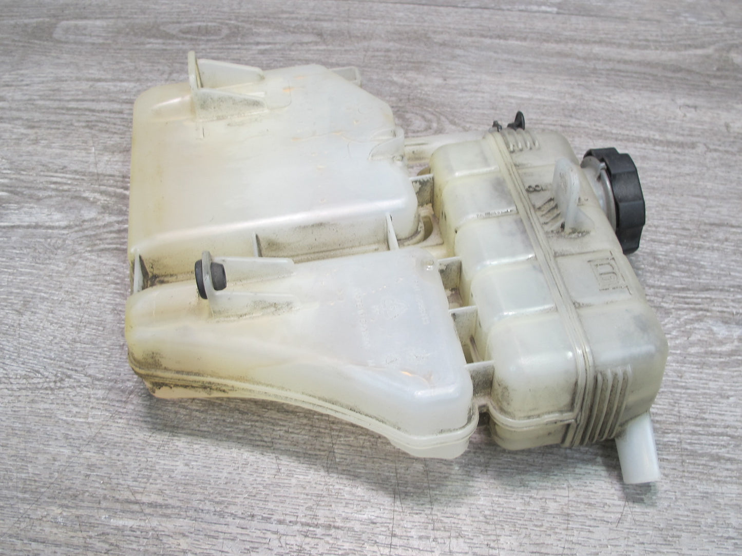 16-23 Chevrolet Camaro Engine Coolant Expansion Overflow Reservoir Tank OEM