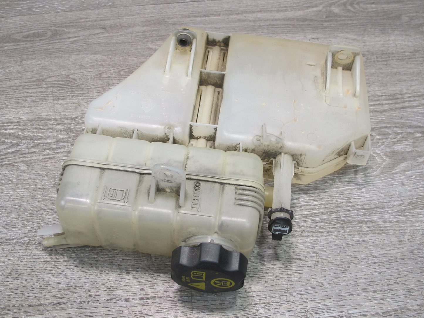 16-23 Chevrolet Camaro Engine Coolant Expansion Overflow Reservoir Tank OEM