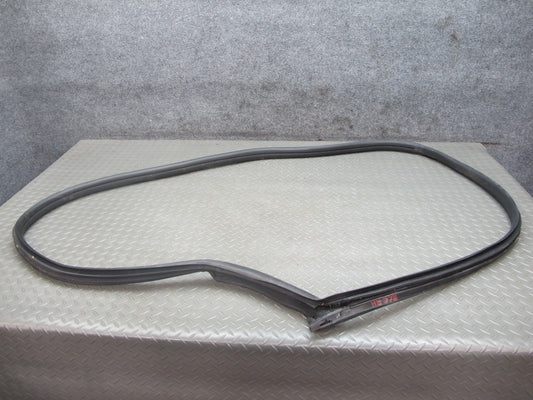 16-23 Chevrolet Camaro Coupe Right Door Weatherstrip Rubber Seal Gasket OEM