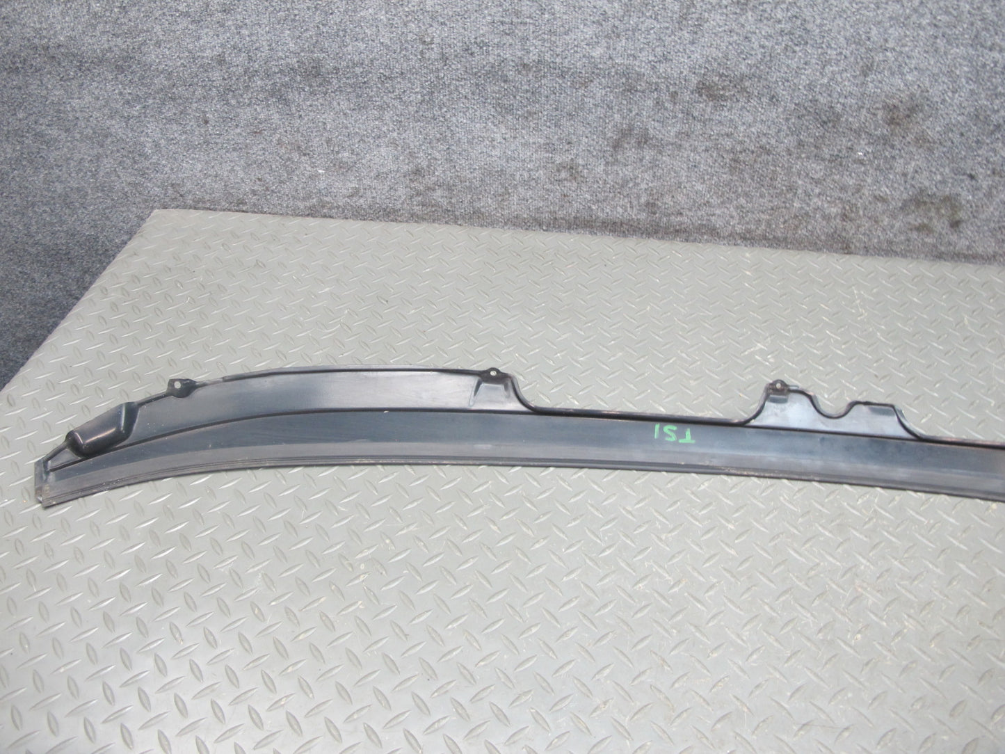 86-92 Toyota Supra MA71 Front Windshield Wiper Cowl Trim Cover Panel OEM