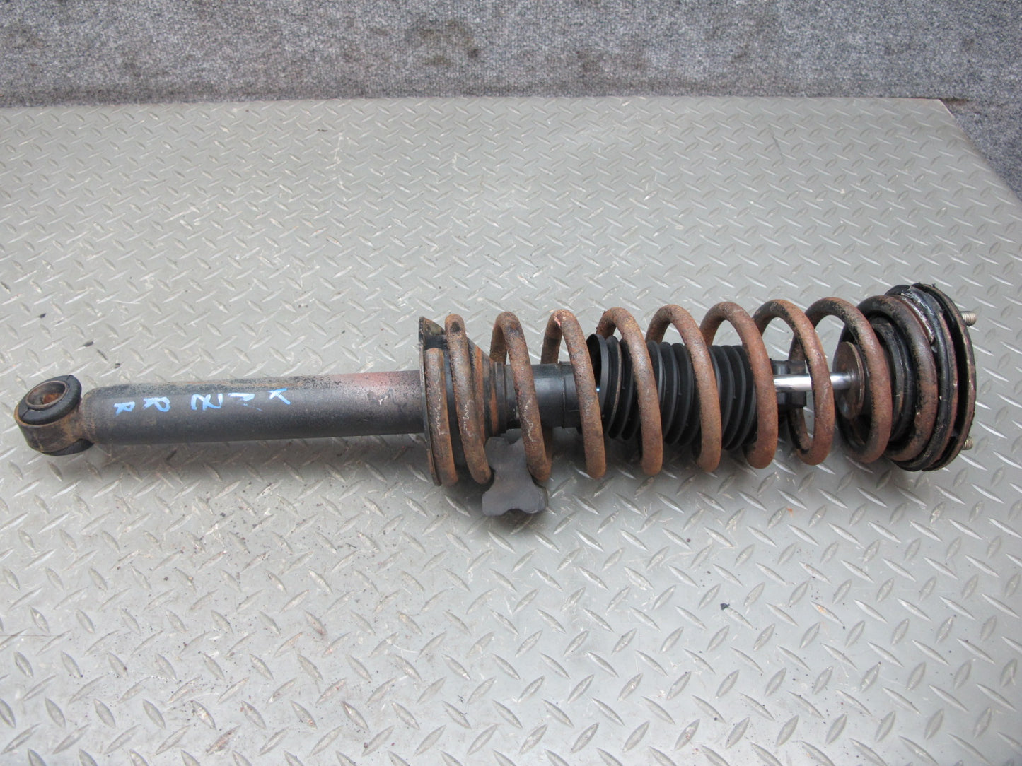 79-81 Datsun Nissan 280ZX S130 2+2 Rear Left Right Strut Shock Spring Set OEM