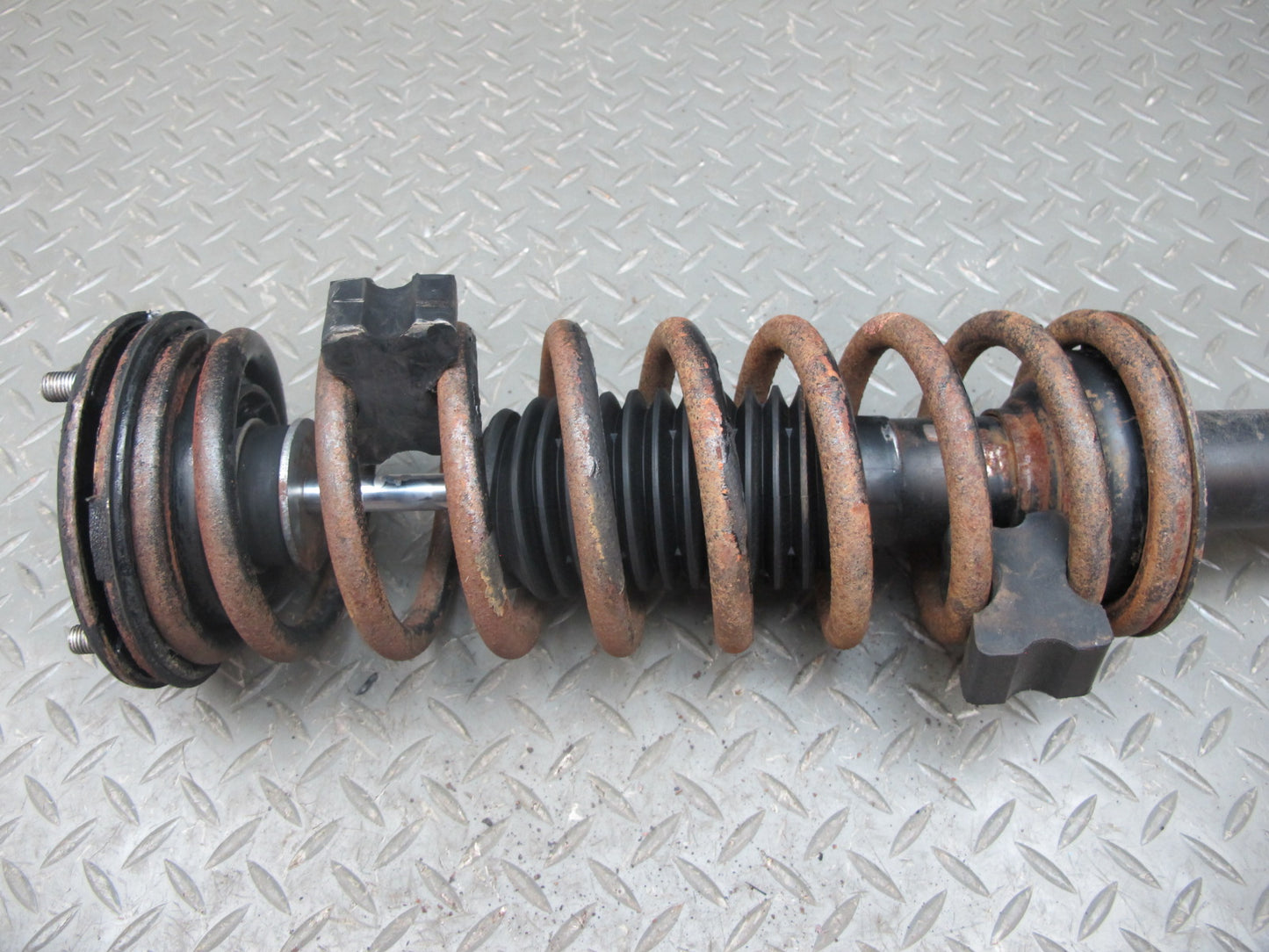 79-81 Datsun Nissan 280ZX S130 2+2 Rear Left Right Strut Shock Spring Set OEM