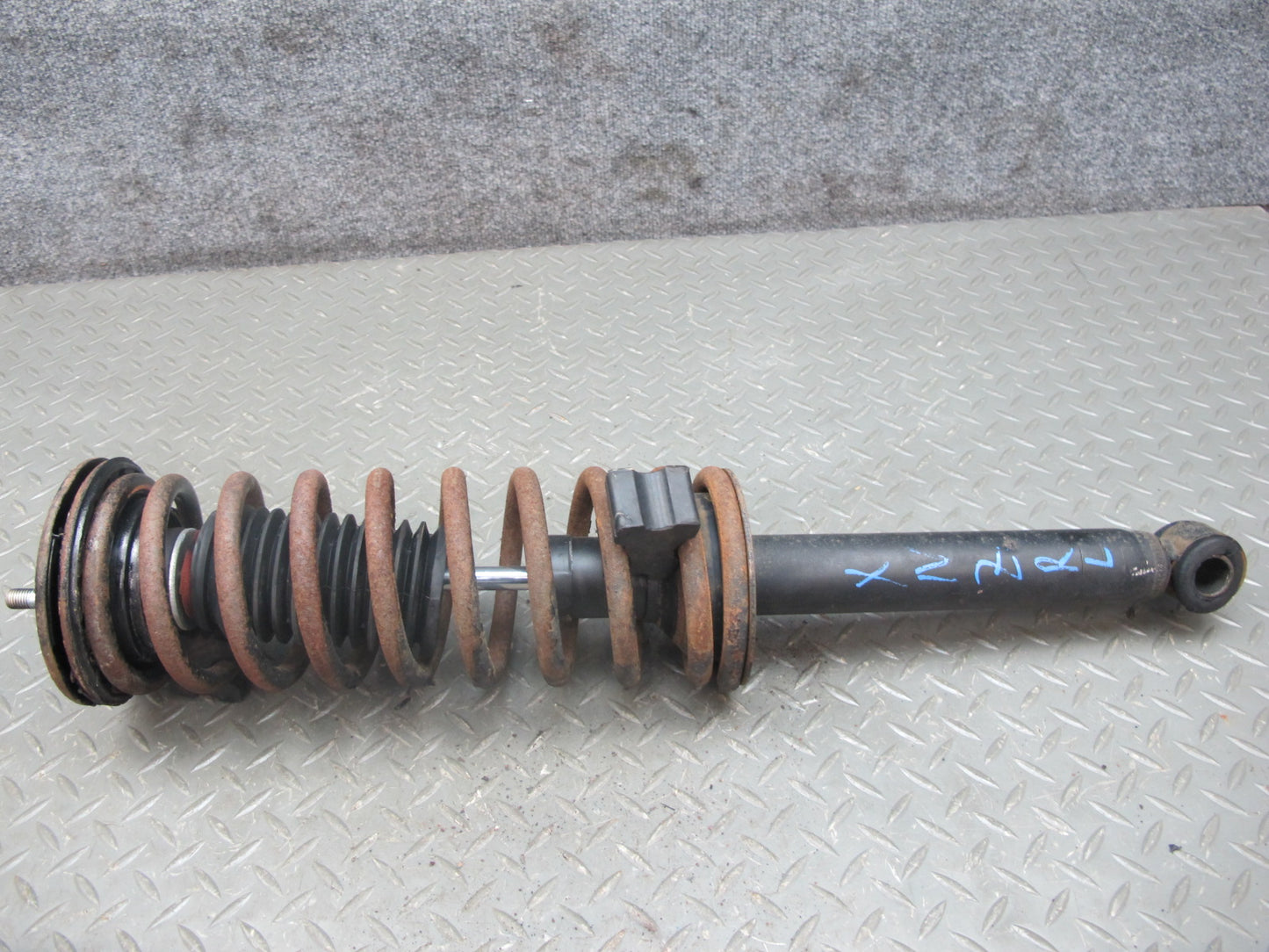 79-81 Datsun Nissan 280ZX S130 2+2 Rear Left Right Strut Shock Spring Set OEM