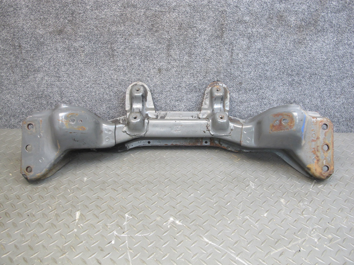 80-83 Datsun Nissan 280ZX S130 2+2 M/T NON Turbo Front Engine Crossmember OEM