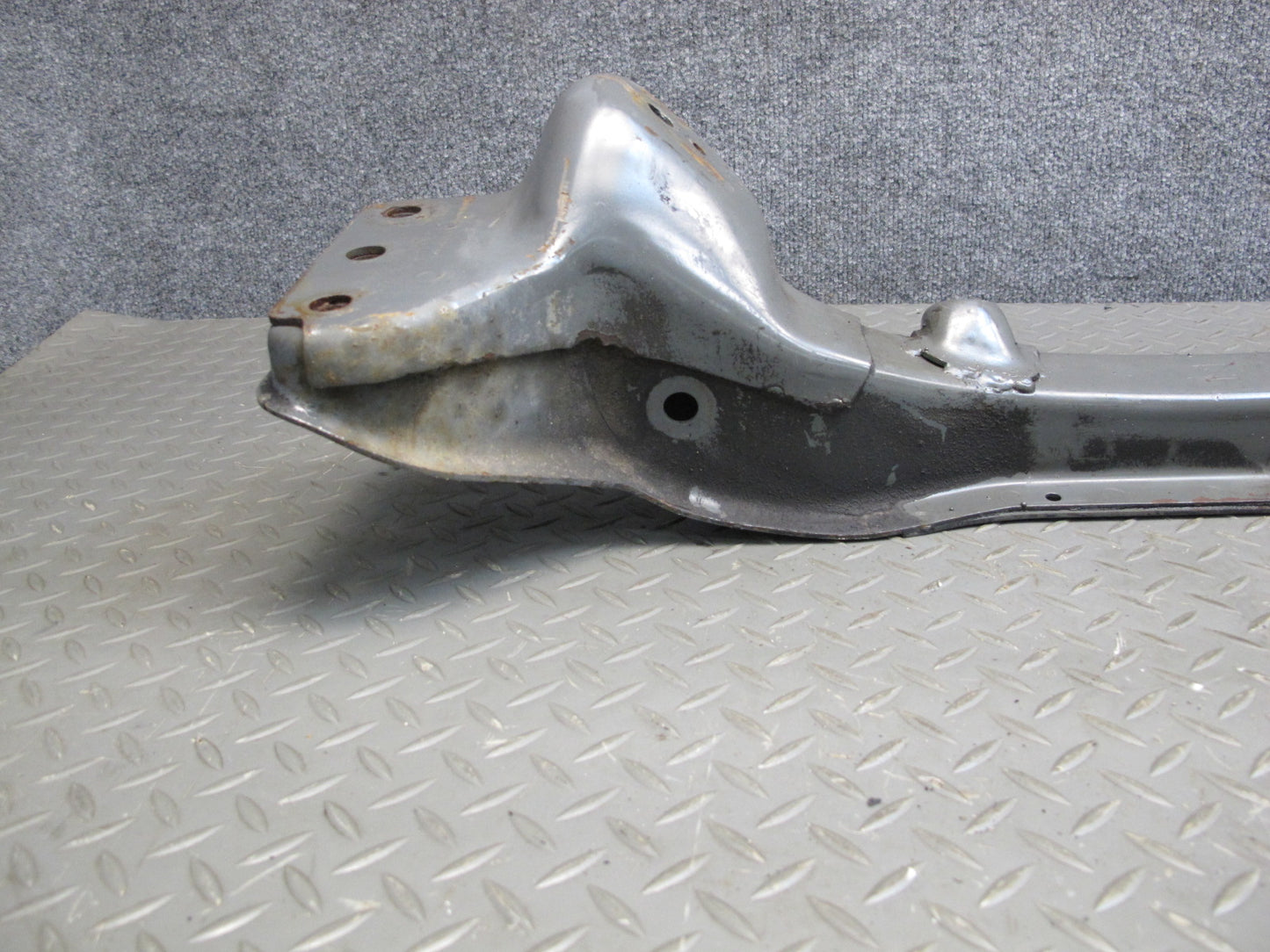 80-83 Datsun Nissan 280ZX S130 2+2 M/T NON Turbo Front Engine Crossmember OEM