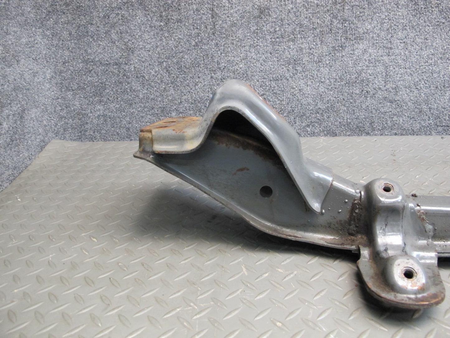 80-83 Datsun Nissan 280ZX S130 2+2 M/T NON Turbo Front Engine Crossmember OEM