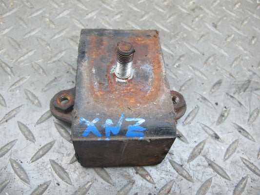 79-83 Datsun Nissan S130 280ZX 2.8L Set of 2 Engine Motor Mount OEM
