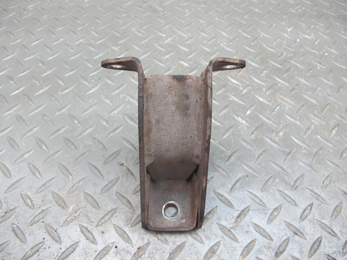 79-83 Datsun Nissan S130 280ZX 2.8L Set of 2 Engine Motor Mount OEM