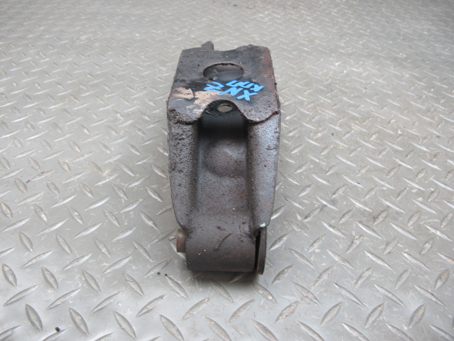 79-81 Datsun Nissan S130 280ZX L28E FS5W71B M/T Manual Transmission Mount OEM