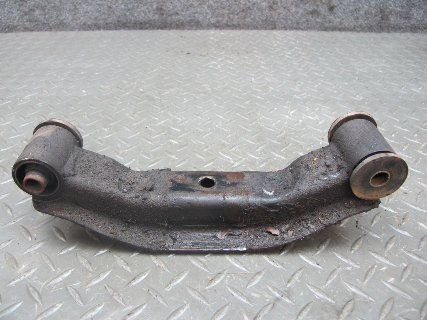 79-81 Datsun Nissan S130 280ZX L28E FS5W71B M/T Manual Transmission Mount OEM
