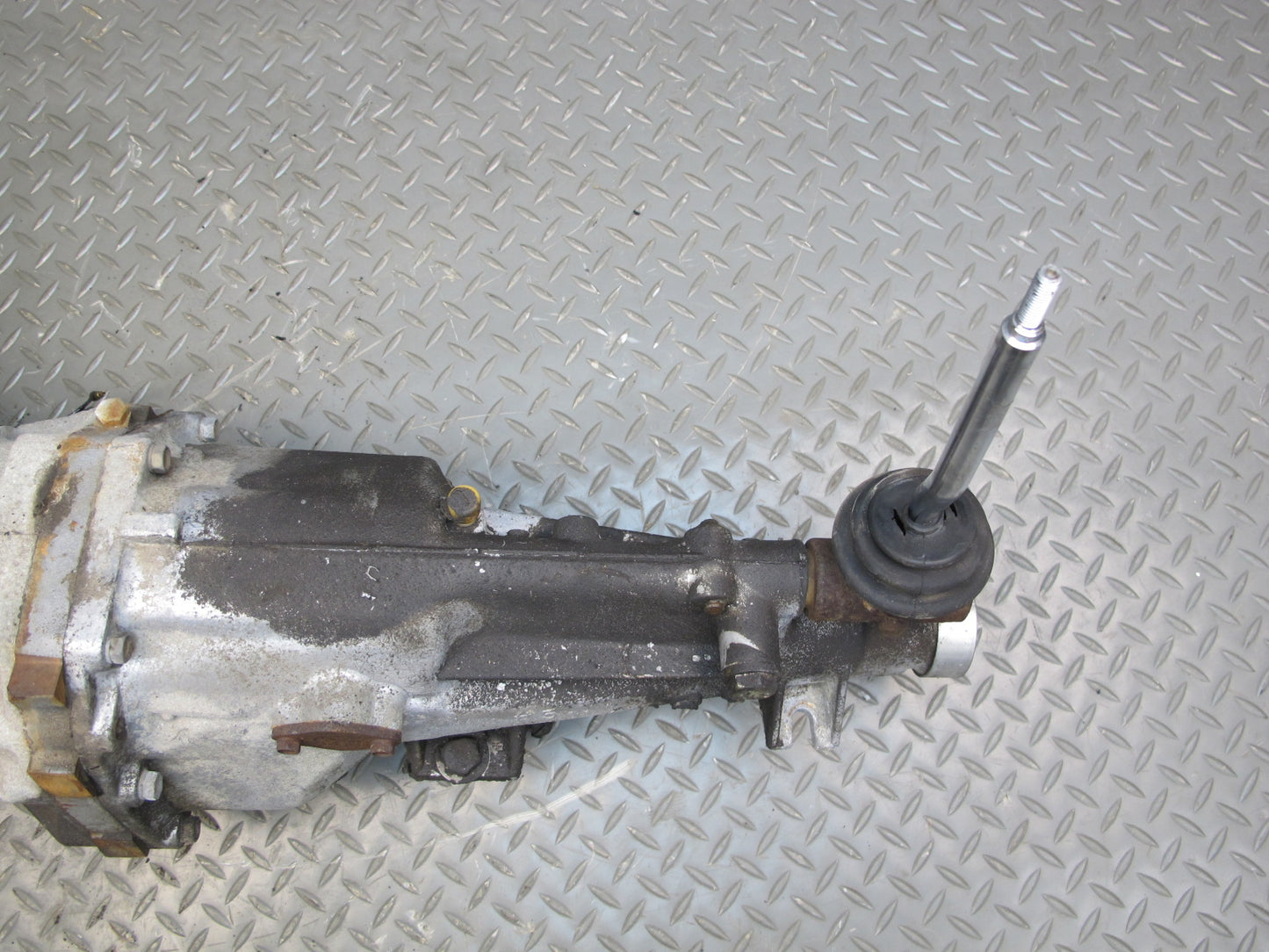 81-83 Datsun Nissan 280ZX L28E FS5W71B M/T Manual Transmission Close Ratio OEM