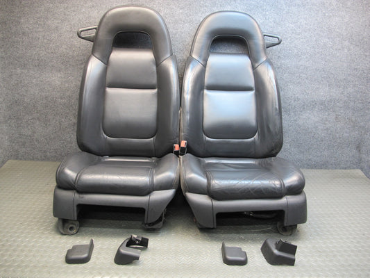 05-06 Chevrolet SSR Set of 2 Front Left & Right Heated Memory Leather Seat OEM