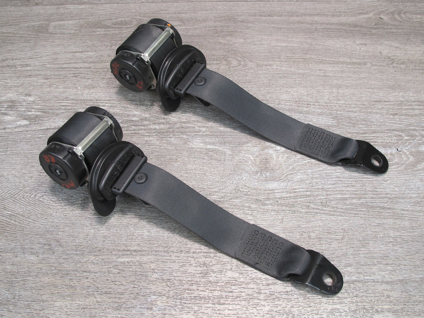 07-13 MINI COOPER R56 REAR RIGHT & LEFT SIDE SEATBELT RETRACTOR SET OEM