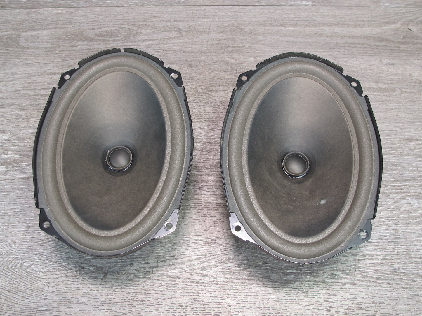 07-13 Mini R55 R56 R57 Set of 2 Rear Left or Right Hifi Speaker 3422636 OEM