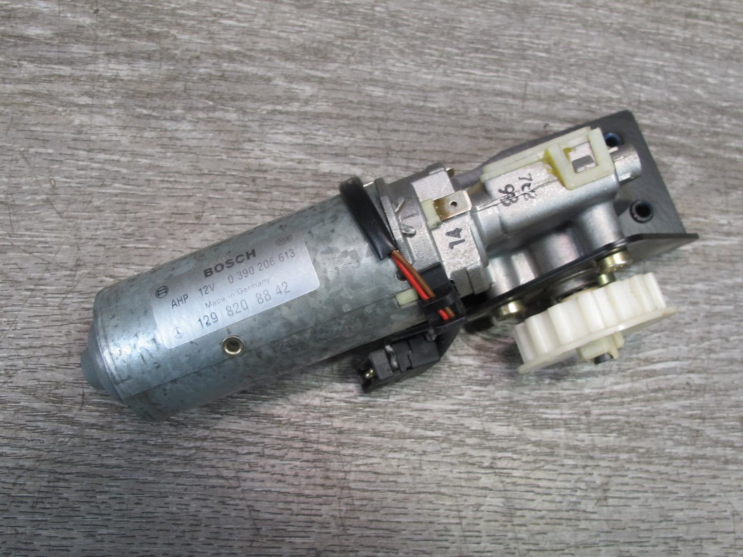 96-99 Mercedes R129 Sl-class Set of 6 Front Right Seat Adjust Motor OEM