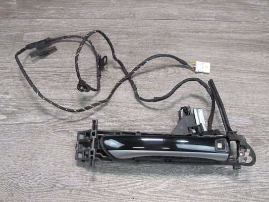 03-06 Mercedes R230 Sl-class Right Door Exterior Handle w Keyless OEM