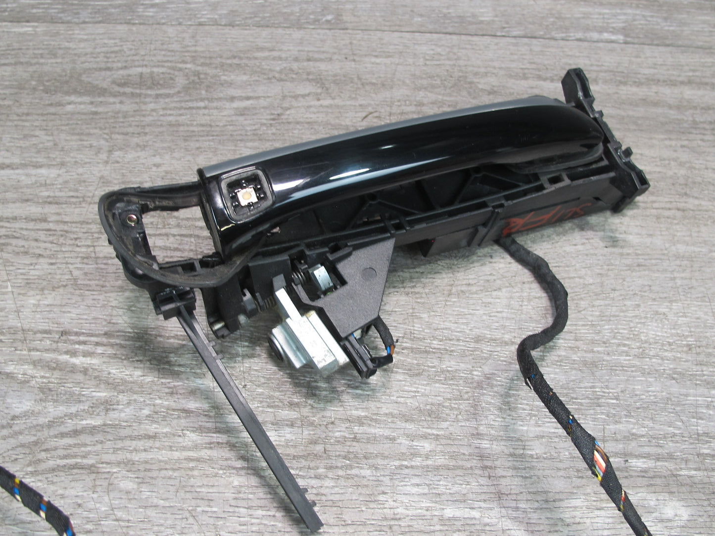 03-06 Mercedes R230 Sl-class Right Door Exterior Handle w Keyless OEM