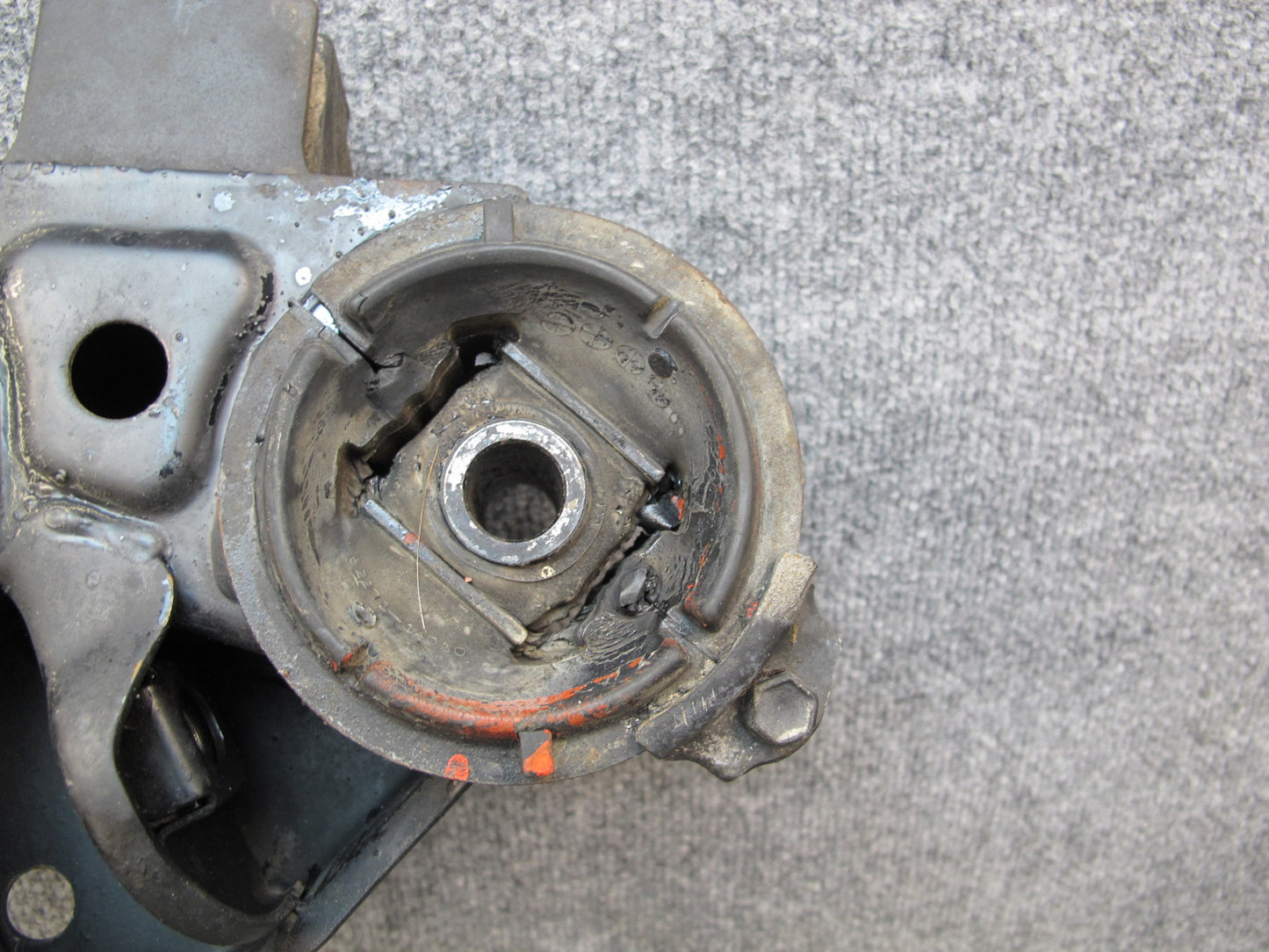 86-92 Toyota Supra MA71 Rear Suspension Subframe Crossmember Carrier OEM
