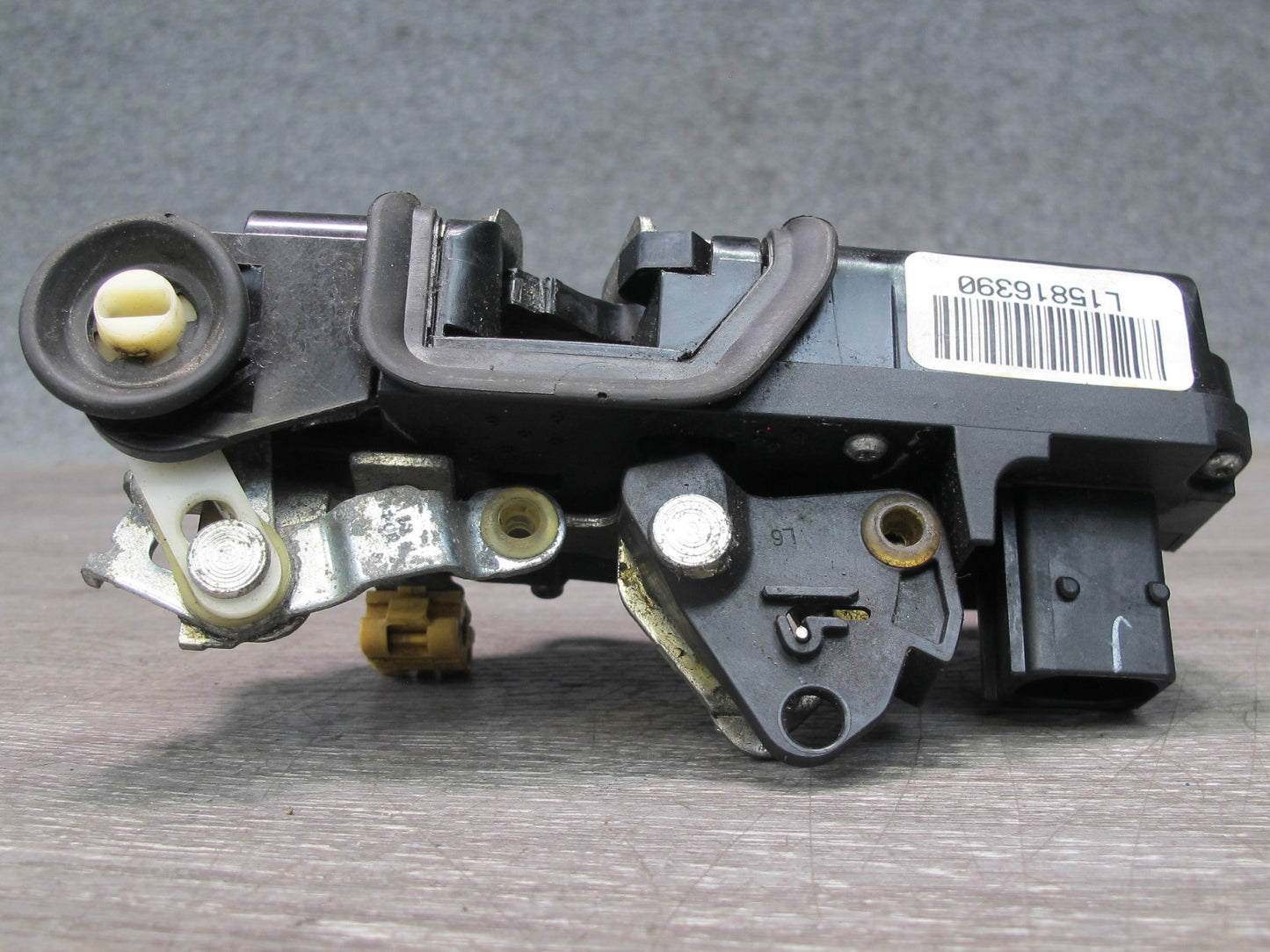 2003-2007 Hummer H2 Rear Left Driver Side Door Lock Latch Actuator