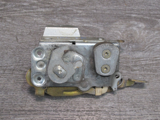 83-89 BMW E24 633CSi 635CSi  Right Door Lock Catch OEM