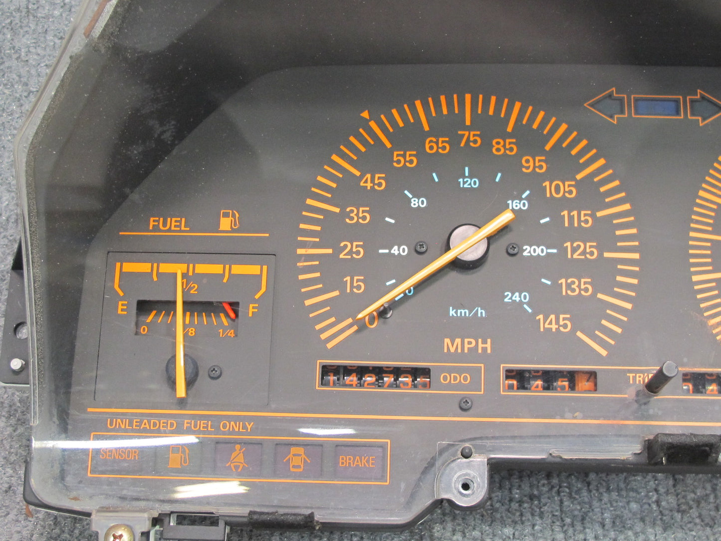 84-86 Nissan Z31 300ZX Instrument Cluster Gauge Speedometer 11201-FL0100 OEM