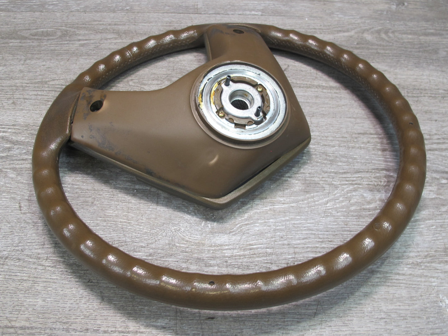 79-83 Datsun Nissan 280ZX S130 2-SPOKE Steering w Horn Pad Button Brown OEM